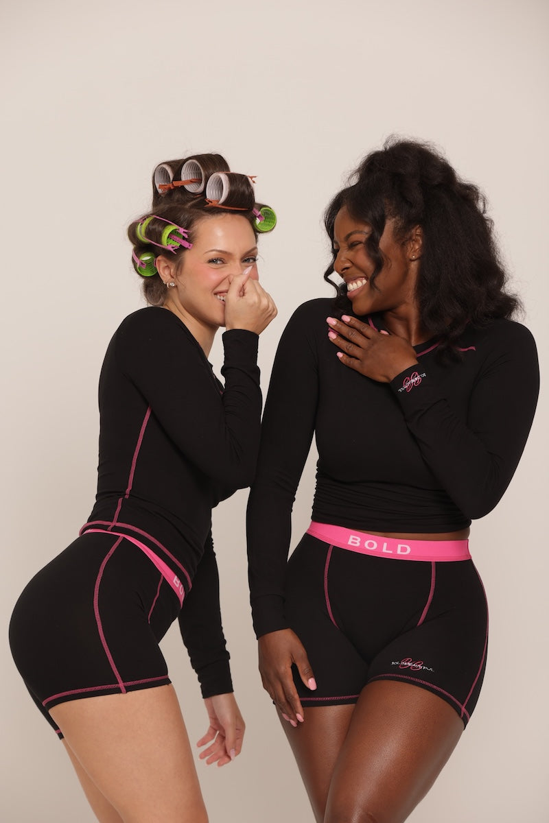 BLACK OUT 2 PIECE SET